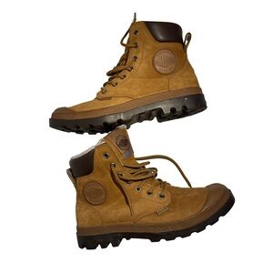 Palladium 72992-697-M Waterproof Boots Men’s 8 Tan Fur Lined Hiking Outdoor